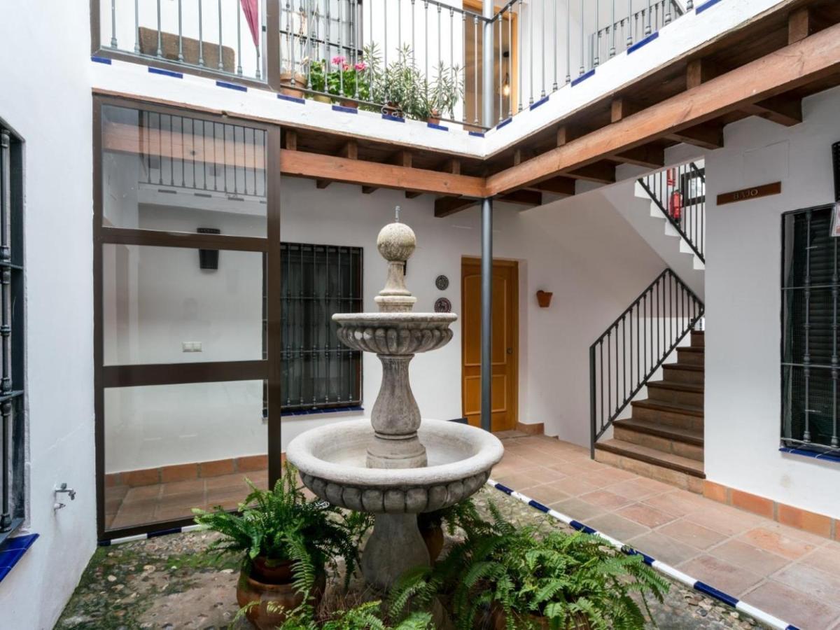 Holi-Rent Santa Marina Sevilha Exterior foto